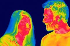 le-monde-vu-avec-un-appareil-d-imagerie-infrarouge-frontale_68038_w460